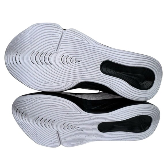 Nike Air Zoom GT Hustle 3 TB Promo Size 19 White Black Sneakers Basketball New - Picture 7 of 10